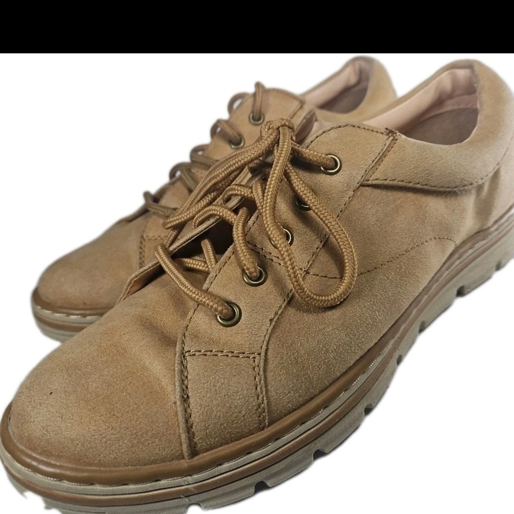 Cliffs Kendra Sneaker Women Sz8 Chamois Tan Lace Up Y2K Barbie Boho[3B